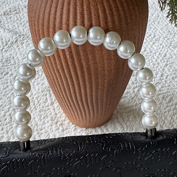 NWT Juicy Couture Black Mini Bag with Pearl Handle - Picture 3 of 9